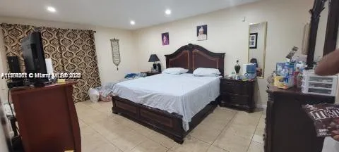 17901 NW 68th Ave # R102, Hialeah FL 33015
