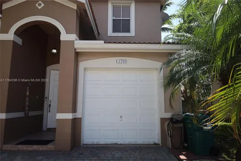 13760 SW 276th St, Homestead FL 33032