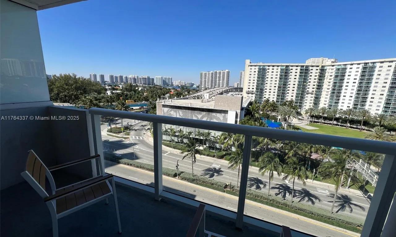 19201 Collins Ave # 732, Sunny Isles Beach FL 33160