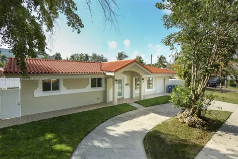 8870 SW 87th St, Miami FL 33173