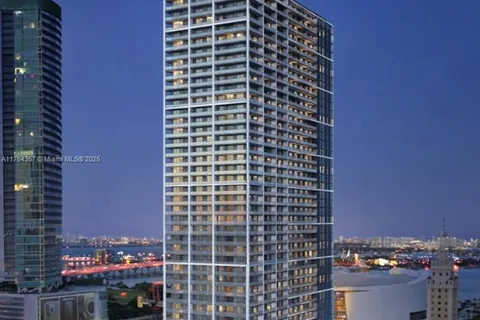 601 NE 1st Ave # 5004, Miami FL 33132