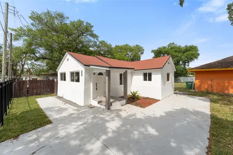 4202 NW 31st Ave, Miami FL 33142