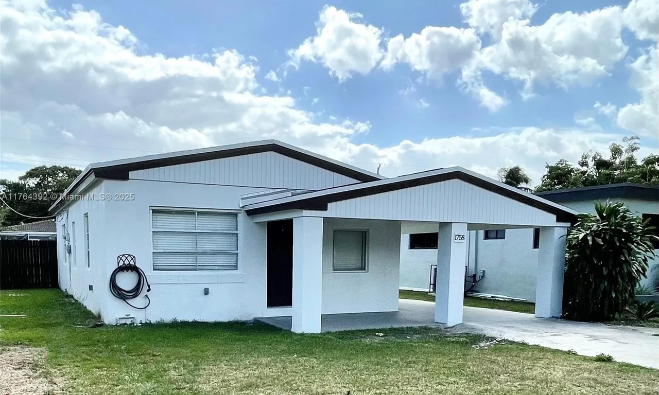 1758 NE 174th St # 1758, North Miami Beach FL 33162