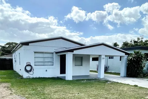 1758 NE 174th St # 1758, North Miami Beach FL 33162
