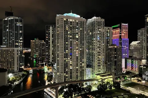 350 S Miami Ave # 2502, Miami FL 33130