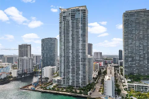 2900 NE 7th Ave # 1003, Miami FL 33137