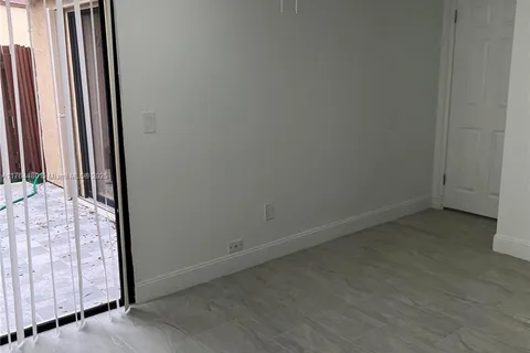 808 Lakeview Cir # 808, Royal Palm Beach FL 33411