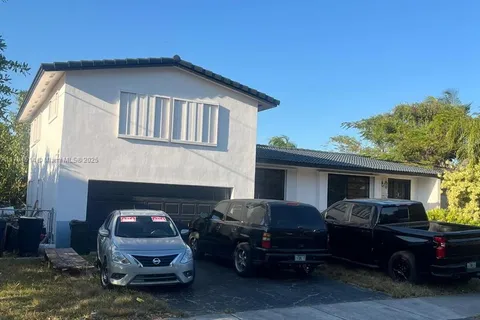 9971 Colonial Dr, Miami FL 33157