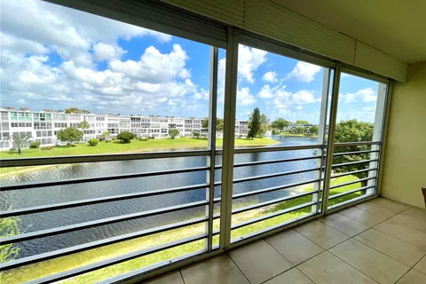 4031 Harwood D # 403, Deerfield Beach FL 33442
