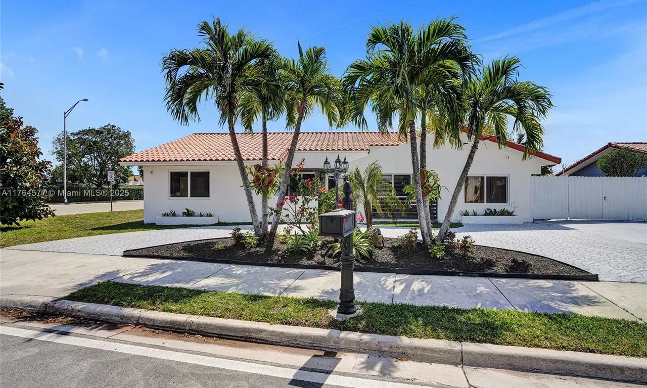 13200 SW 12th St, Miami FL 33184