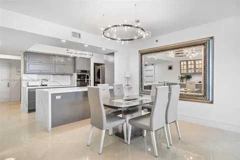 1830 S Ocean Dr # 4304, Hallandale Beach FL 33009