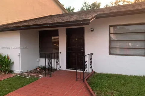 2465 SW 11th St # C, Miami FL 33135