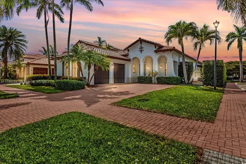 4062 NW 85th Ave, Cooper City FL 33024