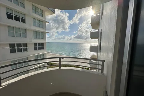 5555 Collins Ave # 15C, Miami Beach FL 33140