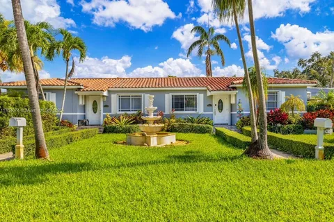 905 NE 111th St # 903, Biscayne Park FL 33161