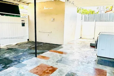 905 NE 111th St # 903, Biscayne Park FL 33161