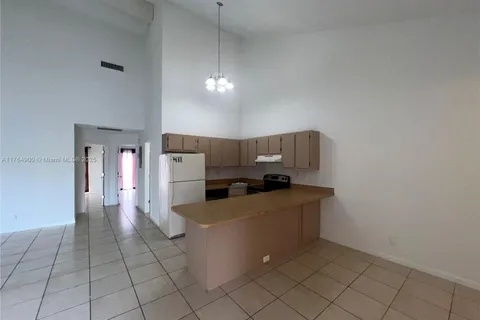 5510 NW 24th St, Lauderhill FL 33313