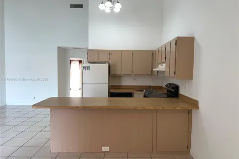 5510 NW 24th St, Lauderhill FL 33313