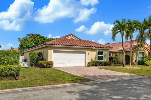 13271 SW 144th Ter, Miami FL 33186