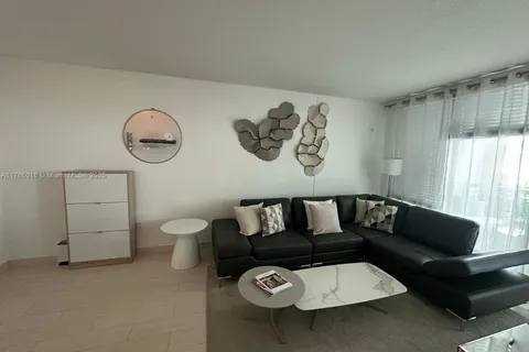 110 Washington Ave # 1423, Miami Beach FL 33139