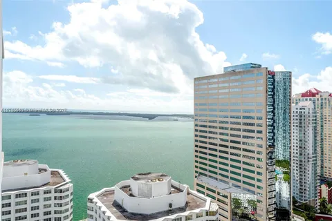 950 Brickell Bay Dr # 2909, Miami FL 33131