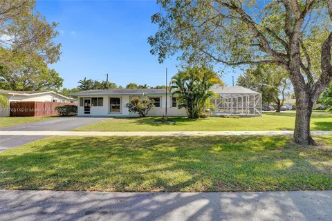 5130 SW 92nd Ter, Cooper City FL 33328