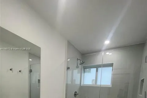 6510 SW 59th Pl, South Miami FL 33143