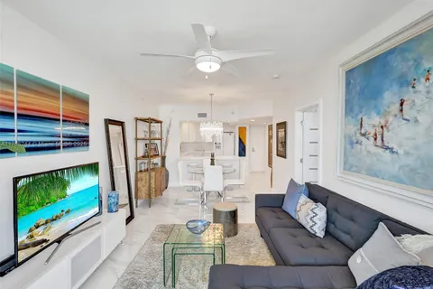 3020 NE 32nd Ave # 1223, Fort Lauderdale FL 33308