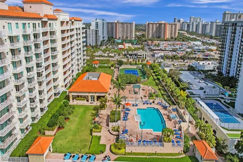 3020 NE 32nd Ave # 1223, Fort Lauderdale FL 33308