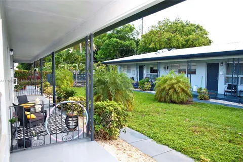 2206 Fillmore St # 6, Hollywood FL 33020