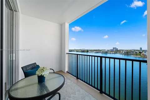 17150 N Bay Rd # 2908, Sunny Isles Beach FL 33160