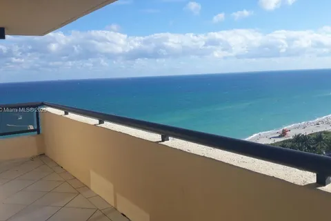 2555 Collins Ave # 1914, Miami Beach FL 33140