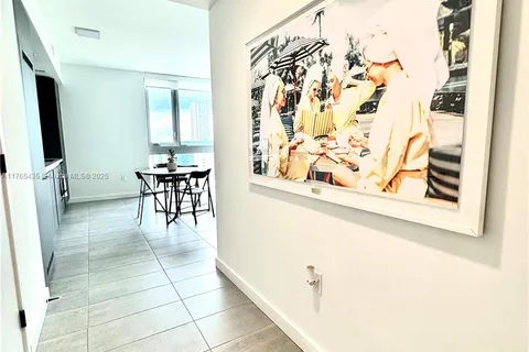 227 NE 2nd St # 2306, Miami FL 33132