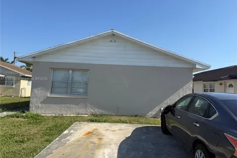 772 NW 5th St # 772, Florida City FL 33034