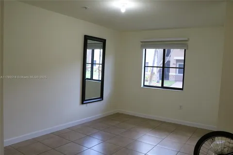 22501 SW 88th Pl # 25, Cutler Bay FL 33190