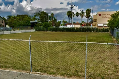 97 SE 1st Rd, Homestead FL 33030