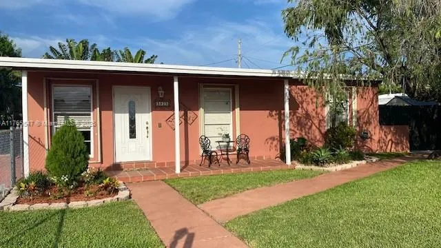 5925 SW 113th Ave, Miami FL 33173