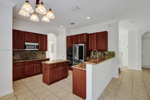 7985 SW 195th St # 7985, Cutler Bay FL 33157