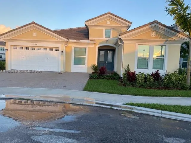 4624 Citrus Blossom Ct, West Palm Beach FL 33470