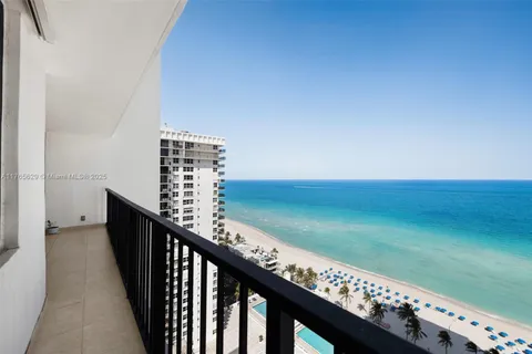 2401 S Ocean Dr # 2402, Hollywood FL 33019
