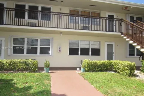 132 Andover # F, West Palm Beach FL 33417