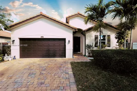 13127 SW 284th St, Homestead FL 33033