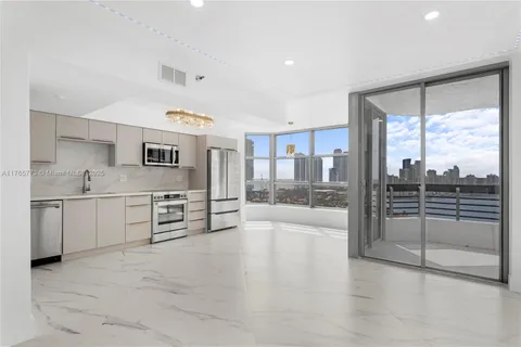 19195 NE 36th Ct # 2301, Aventura FL 33180
