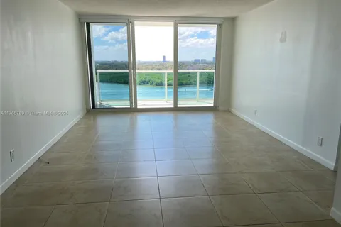 100 Bayview Dr # 1918, Sunny Isles Beach FL 33160