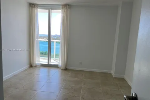 100 Bayview Dr # 1918, Sunny Isles Beach FL 33160