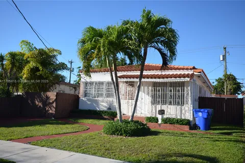 4637 SW 1st St, Miami FL 33134