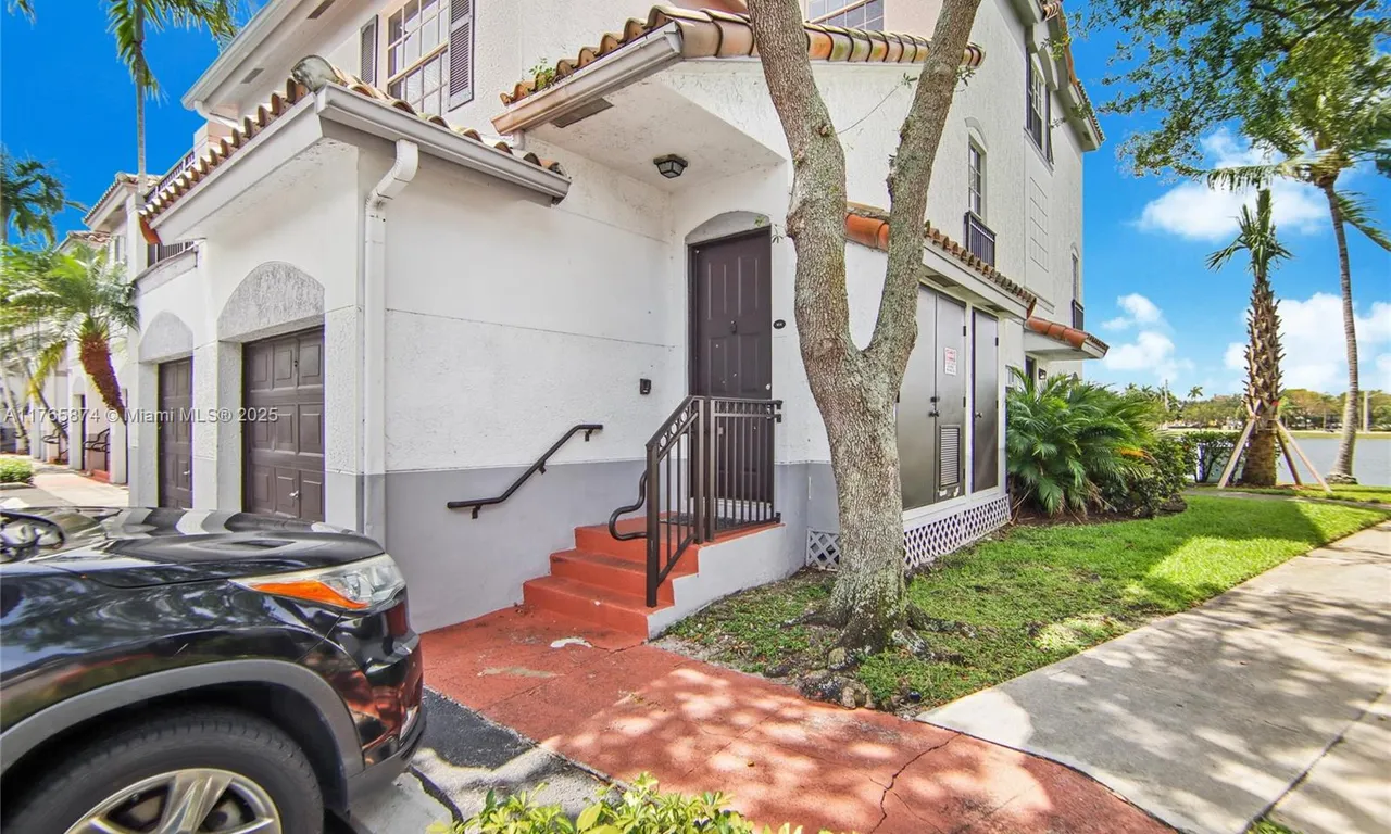 745 NW 148th Ave # 814, Sunrise FL 33325
