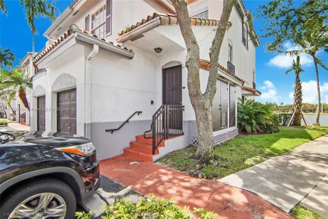 745 NW 148th Ave # 814, Sunrise FL 33325