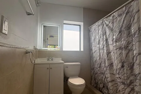 245 SW 64th Ave # 245, Miami FL 33144