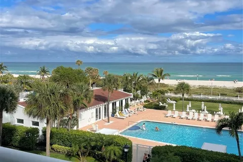 2457 Collins Ave # 405, Miami Beach FL 33140